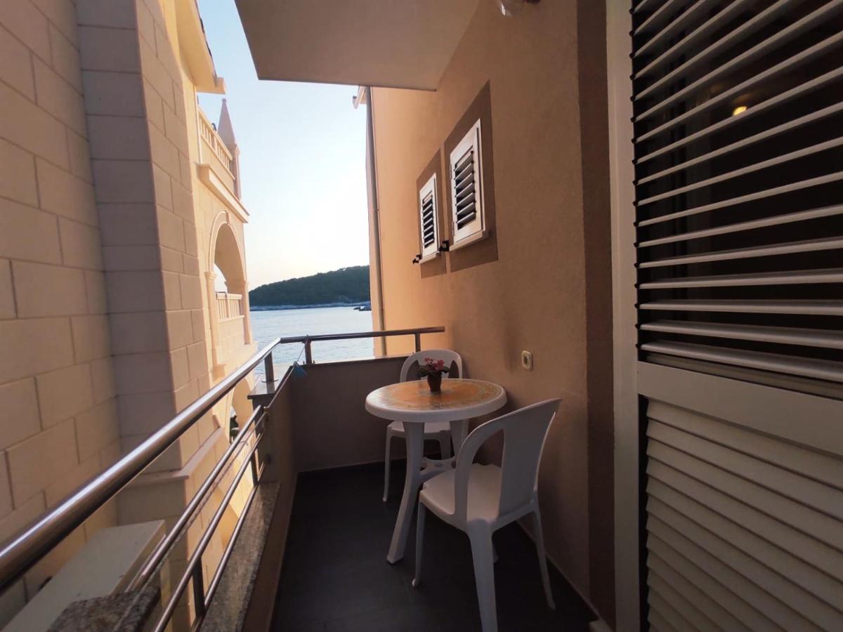 Apartments Dragica Milna  Dış mekan fotoğraf