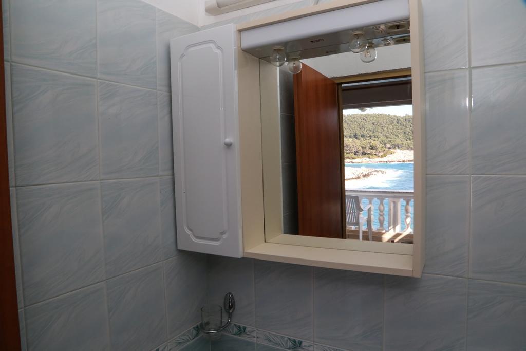 Apartments Dragica Milna  Dış mekan fotoğraf