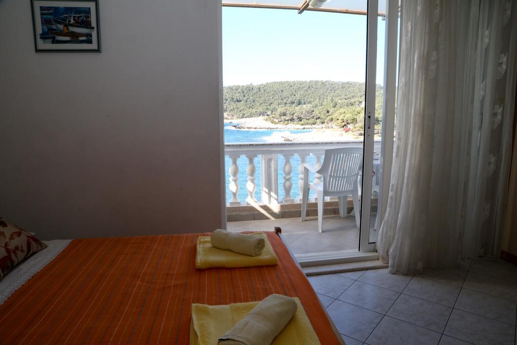 Apartments Dragica Milna  Dış mekan fotoğraf