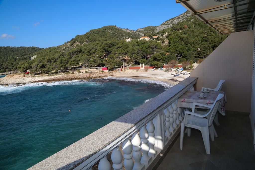 Apartments Dragica Milna  Dış mekan fotoğraf