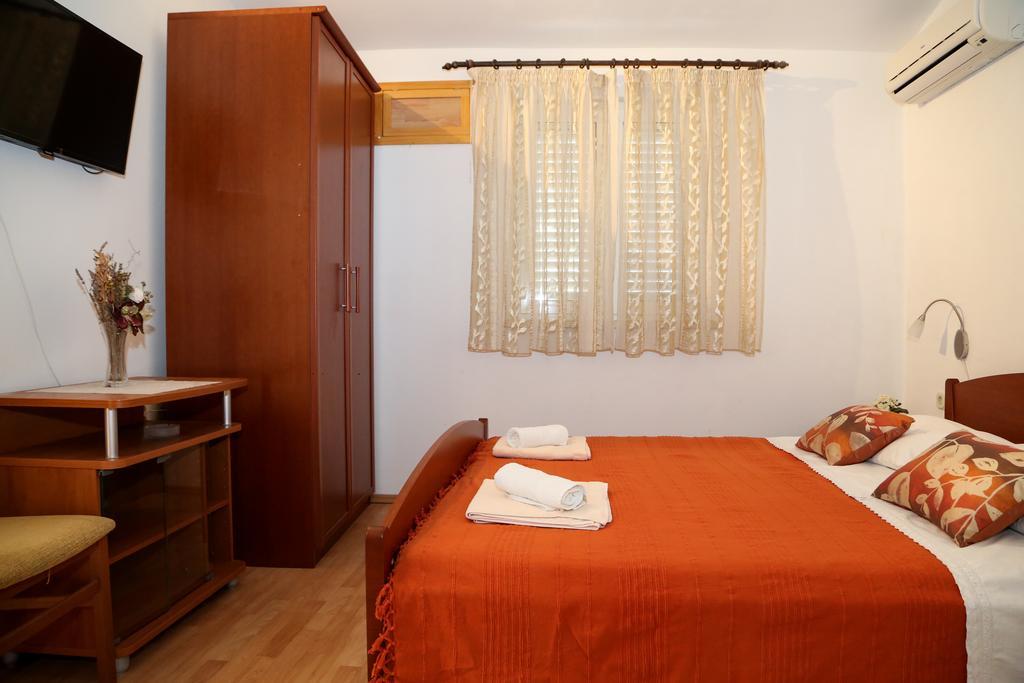 Apartments Dragica Milna  Dış mekan fotoğraf