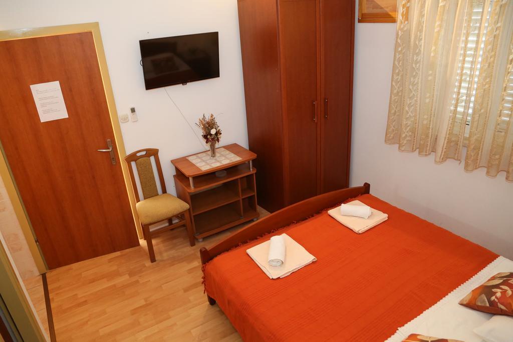 Apartments Dragica Milna  Dış mekan fotoğraf