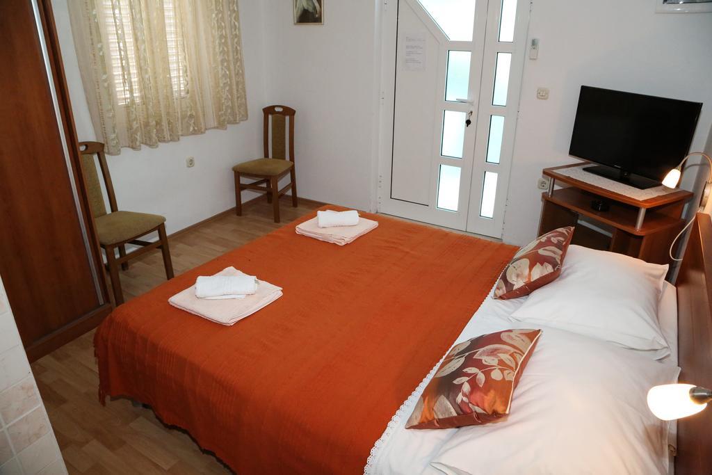 Apartments Dragica Milna  Dış mekan fotoğraf