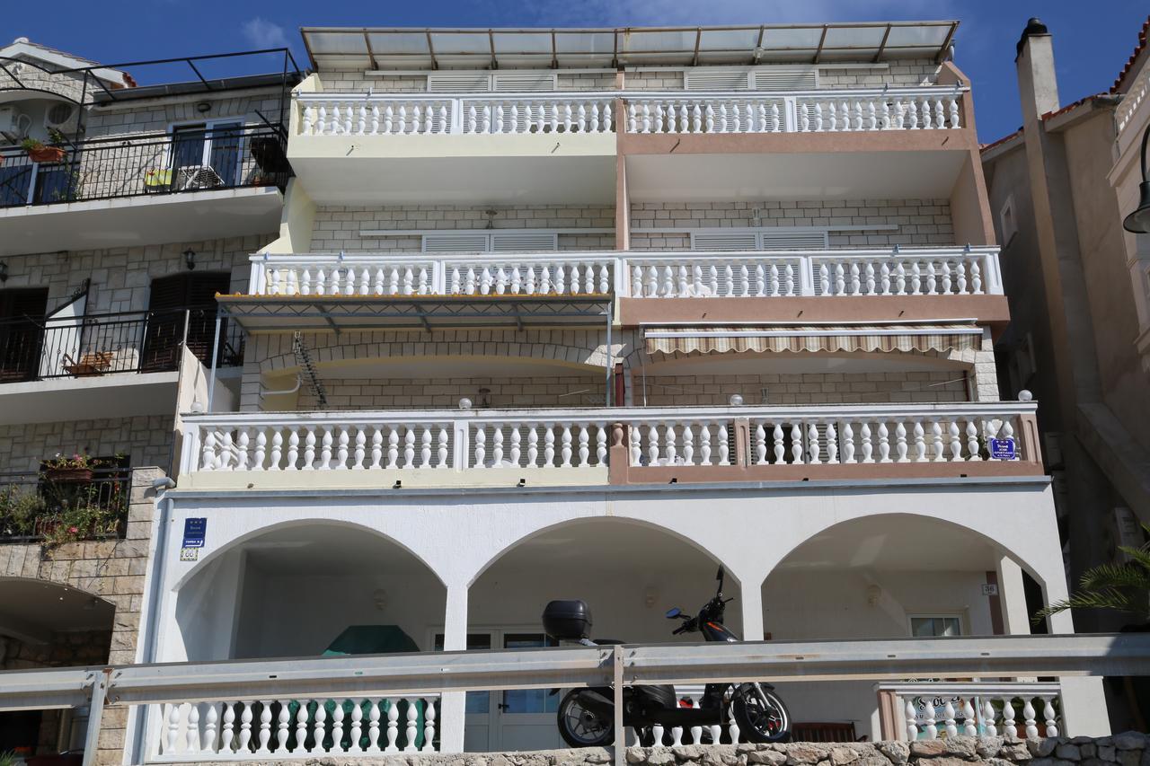 Apartments Dragica Milna  Dış mekan fotoğraf